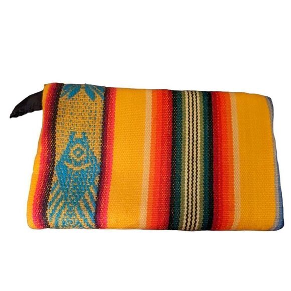 Puerto Rico Multicolor Knit Pouch Wristlet Zipper Closure Imported Frog Logo - Picture 2 of 5